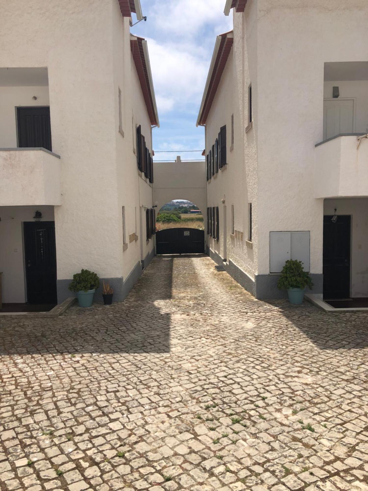 Blue Lagoon - Condominio Fechado Lagoa De Obidos フォス・ド・アレーリョ エクステリア 写真